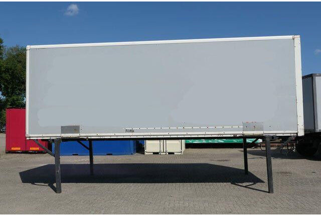 Kögel Wechselkoffer, BDF, Isoliert, Rolltor - Камион сандучар: слика 2 Kögel Wechselkoffer, BDF, Isoliert, Rolltor - Камион сандучар: слика 2