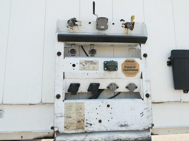 Krone SDK 27, Schlüssellochblech, LBW, Luft-Lift, SAF - Полуприколка сандучар: слика 2 Krone SDK 27, Schlüssellochblech, LBW, Luft-Lift, SAF - Полуприколка сандучар: слика 2