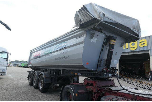 Langendorf NW 3, Cramaro, Luft-Lift, Stahl, SAF - Кипер полуприколка: слика 3 Langendorf NW 3, Cramaro, Luft-Lift, Stahl, SAF - Кипер полуприколка: слика 3