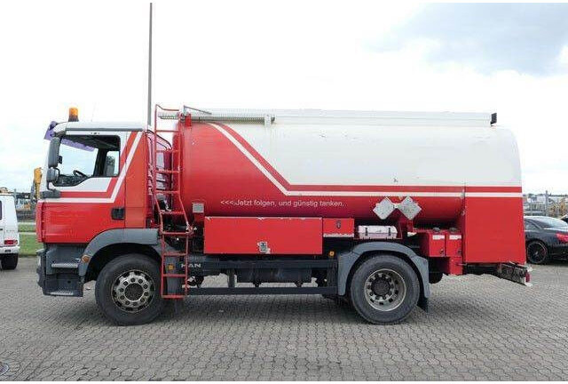 MAN 18.280 TGM, 14m³, 3 Kammern, 2x Schlauchtrommel - Камион цистерна: слика 2 MAN 18.280 TGM, 14m³, 3 Kammern, 2x Schlauchtrommel - Камион цистерна: слика 2