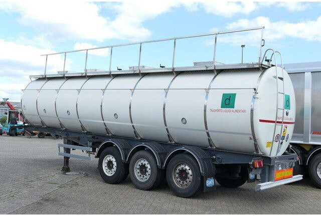 Menci SA 105/Lebensmittel Tank 32 cbm./12x auf Lager! - Полуприколка цистерна: слика 5 Menci SA 105/Lebensmittel Tank 32 cbm./12x auf Lager! - Полуприколка цистерна: слика 5