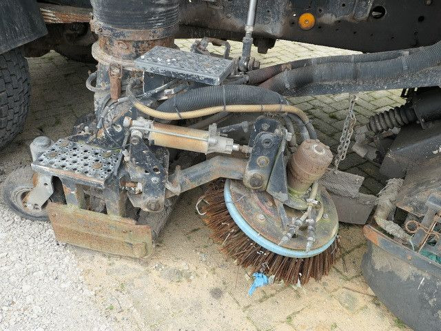 Mercedes-Benz 1314 KO 4x2, Schörling TSZ 94, Blattfederung - Возило за метење: слика 5 Mercedes-Benz 1314 KO 4x2, Schörling TSZ 94, Blattfederung - Возило за метење: слика 5