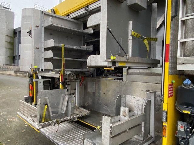 Mercedes-Benz 1833 Axor 4x4, Kran Palfinger, Rosenbauer, AHK - Противпожарен камион: слика 5 Mercedes-Benz 1833 Axor 4x4, Kran Palfinger, Rosenbauer, AHK - Противпожарен камион: слика 5