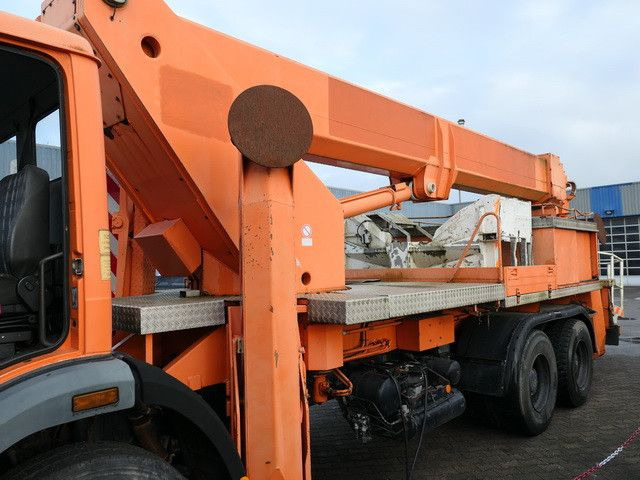 Mercedes-Benz, 2429 6X4, Ruthmann MT 325, 27,4 m - Камион со подигачка кошница: слика 4 Mercedes-Benz, 2429 6X4, Ruthmann MT 325, 27,4 m - Камион со подигачка кошница: слика 4