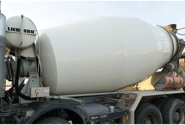 Mercedes-Benz 3240 B Actros 8x4, Liebherr HTM904, 9m³ - Камион миксер за бетон: слика 5 Mercedes-Benz 3240 B Actros 8x4, Liebherr HTM904, 9m³ - Камион миксер за бетон: слика 5