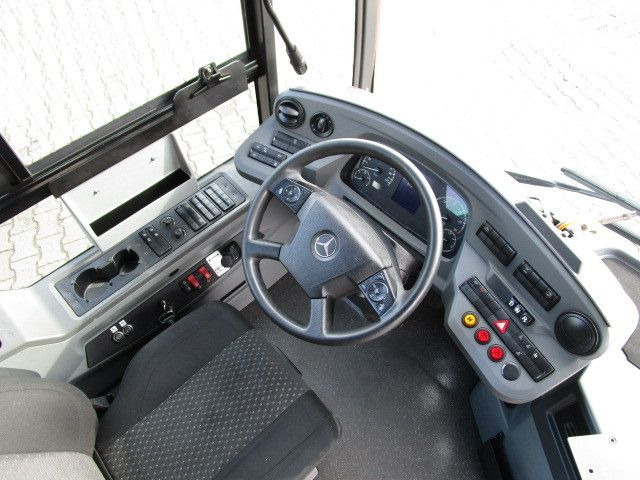 Mercedes-Benz O 530 Citaro C2, Euro 6, A/C, org. km, 1. Hand - Градски автобус: слика 4 Mercedes-Benz O 530 Citaro C2, Euro 6, A/C, org. km, 1. Hand - Градски автобус: слика 4