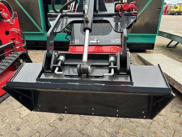 SDLOOL SL360Z, Compaktlader, Kette, Schaufel - Натоварувач гасеничар: слика 5 SDLOOL SL360Z, Compaktlader, Kette, Schaufel - Натоварувач гасеничар: слика 5
