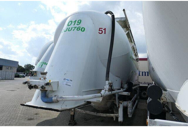 SPITZER SF 2743 PI, Zement, Alu-Felgen, 43m³, 1 Kammer - Полуприколка цистерна: слика 2 SPITZER SF 2743 PI, Zement, Alu-Felgen, 43m³, 1 Kammer - Полуприколка цистерна: слика 2