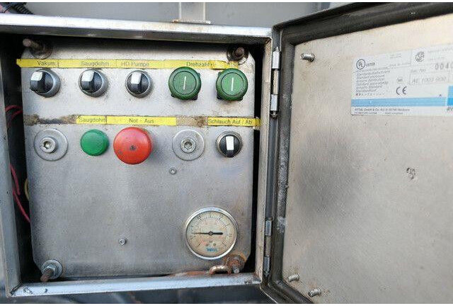 Tank Saug Truck XXL 18,Kanalreiniger,Pumpe,Alu-Felgen - Вакуумски камион: слика 5 Tank Saug Truck XXL 18,Kanalreiniger,Pumpe,Alu-Felgen - Вакуумски камион: слика 5