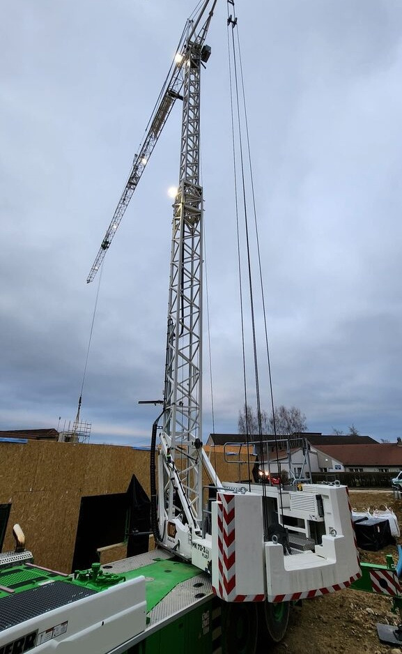 Liebherr - Мобилен кран: слика 1 Liebherr - Мобилен кран: слика 1