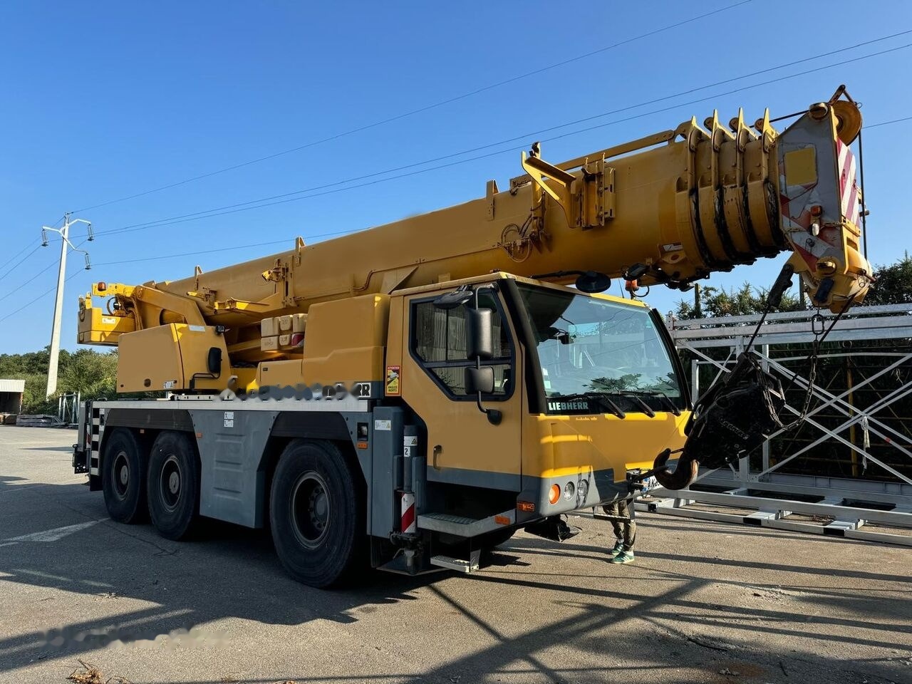 Liebherr LTM 1055 3.2 - Мобилен кран: слика 1 Liebherr LTM 1055 3.2 - Мобилен кран: слика 1