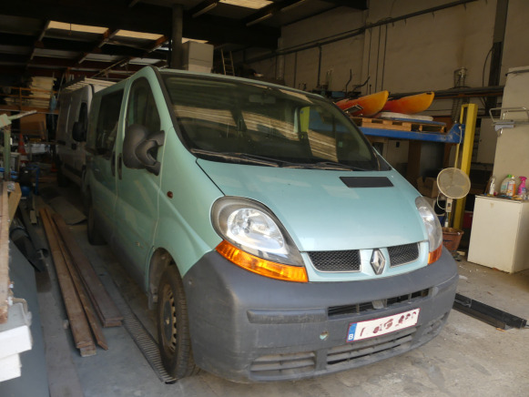 Camionnette Renault TRAFFIC (2003-411.053 km-VIN:VF1FLACA63V180319) - Автомобил: слика 2 Camionnette Renault TRAFFIC (2003-411.053 km-VIN:VF1FLACA63V180319) - Автомобил: слика 2