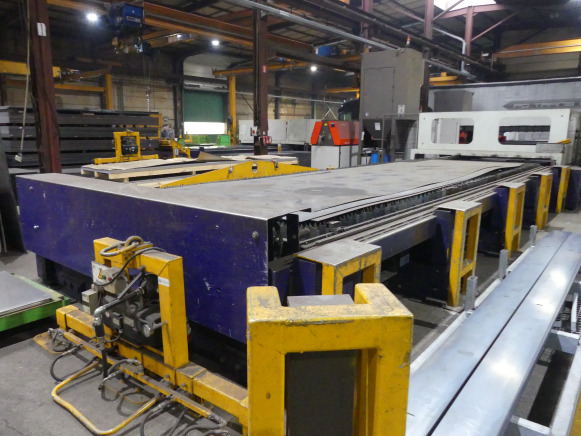 Machine de découpe 8m laser CO² avec refroidisseur et aspiration de fumée Bystronic Bylaser 6000 - Друга машина: слика 4 Machine de découpe 8m laser CO² avec refroidisseur et aspiration de fumée Bystronic Bylaser 6000 - Друга машина: слика 4