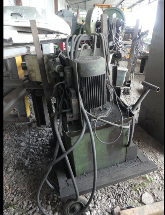 Pompe hydraulique - Машина за обработка на метал: слика 2 Pompe hydraulique - Машина за обработка на метал: слика 2