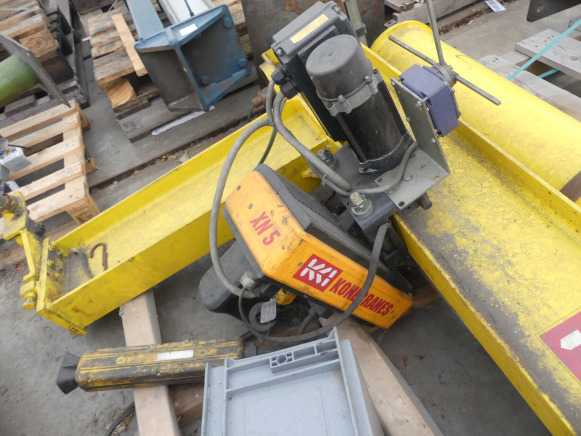 Potence de levage sur colonne Konecranes XN5 - Покретен кран: слика 3 Potence de levage sur colonne Konecranes XN5 - Покретен кран: слика 3