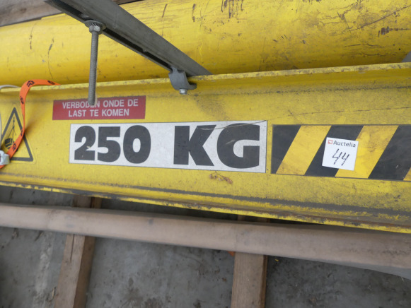 Potence de levage sur colonne Konecranes XN5 - Покретен кран: слика 2 Potence de levage sur colonne Konecranes XN5 - Покретен кран: слика 2