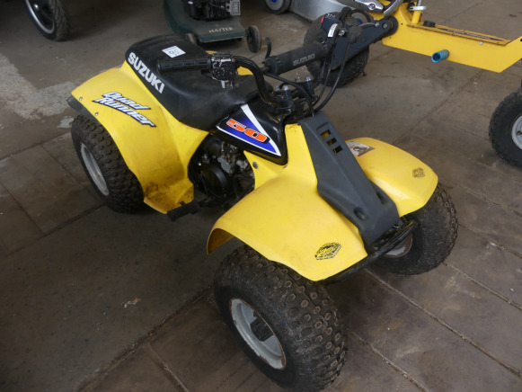 Quad enfant thermique Suzuki Quad Runner - Сетеренско возило/ Квад: слика 2 Quad enfant thermique Suzuki Quad Runner - Сетеренско возило/ Квад: слика 2
