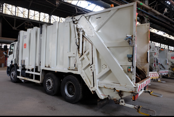 REF : 2 -Camion Poubelle DAF AG75 - Камион за ѓубре: слика 3 REF : 2 -Camion Poubelle DAF AG75 - Камион за ѓубре: слика 3