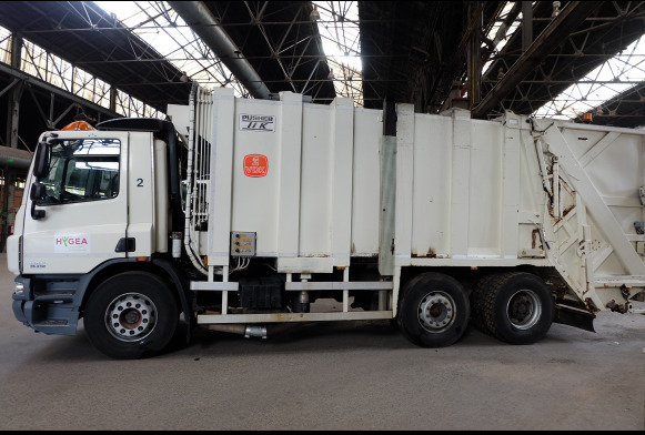 REF : 2 -Camion Poubelle DAF AG75 - Камион за ѓубре: слика 2 REF : 2 -Camion Poubelle DAF AG75 - Камион за ѓубре: слика 2