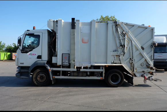 REF : 6 - Camion poubelle DAF LF55 - Камион за ѓубре: слика 2 REF : 6 - Camion poubelle DAF LF55 - Камион за ѓубре: слика 2