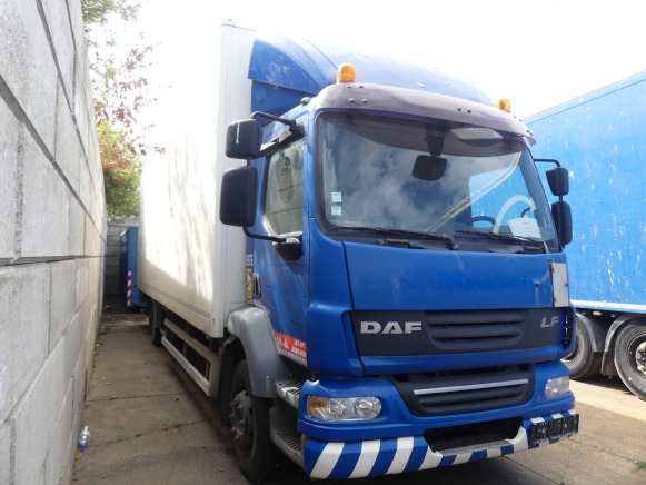 REF:6976 - Camion Fourgon DAF FA-LF55 - Камион сандучар: слика 2 REF:6976 - Camion Fourgon DAF FA-LF55 - Камион сандучар: слика 2