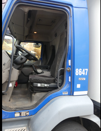 REF:8647 - Camion Fourgon DAF FA-LF55 (2011-110.163 km) - Камион сандучар: слика 5 REF:8647 - Camion Fourgon DAF FA-LF55 (2011-110.163 km) - Камион сандучар: слика 5