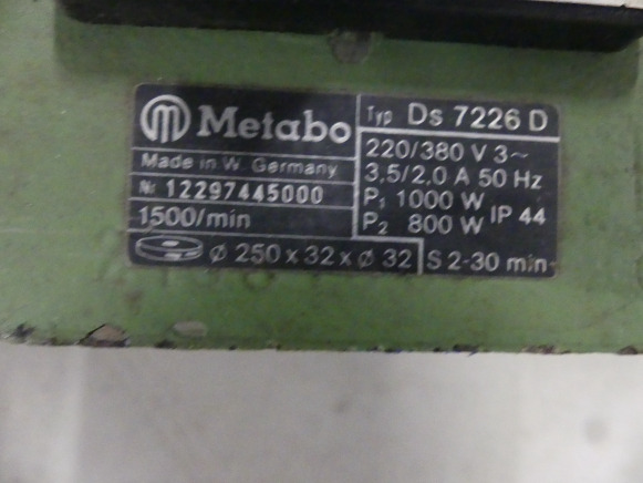 Touret à meuler double tété Métabo DS 7226D, Table de travail pliante Black&Decker (9714-040) - Машина за обработка на метал: слика 3 Touret à meuler double tété Métabo DS 7226D, Table de travail pliante Black&Decker (9714-040) - Машина за обработка на метал: слика 3