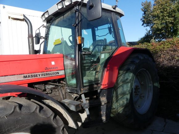 Tracteur agricole Massey Ferguson 6180-4 - Трактор: слика 4 Tracteur agricole Massey Ferguson 6180-4 - Трактор: слика 4