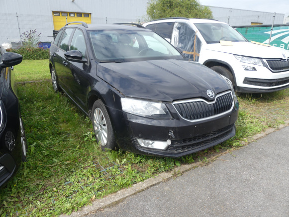 Voiture break Skoda Octavia Combi (2015-167.000 km) - Автомобил: слика 2 Voiture break Skoda Octavia Combi (2015-167.000 km) - Автомобил: слика 2