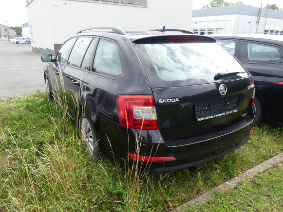 Voiture break Skoda Octavia Combi (2015-167.000 km) - Автомобил: слика 4 Voiture break Skoda Octavia Combi (2015-167.000 km) - Автомобил: слика 4