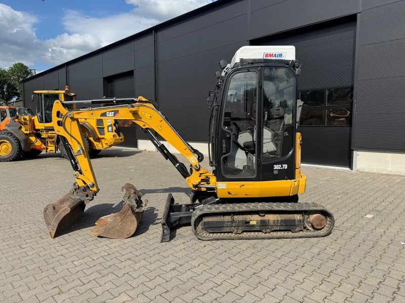 Caterpillar 302.7 BJ 2020 2378 uur AIRCO EN OVERDRUK !! - Мини багер: слика 1 Caterpillar 302.7 BJ 2020 2378 uur AIRCO EN OVERDRUK !! - Мини багер: слика 1