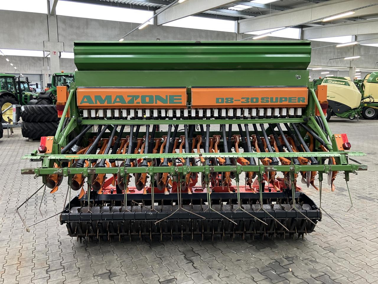 Amazone D8/30 Super - Семенска дупчалка: слика 4 Amazone D8/30 Super - Семенска дупчалка: слика 4