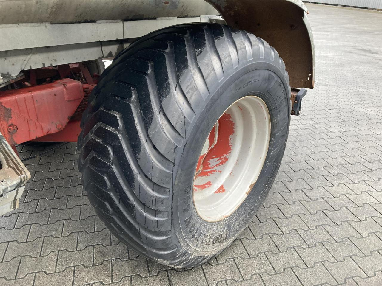 Briri VTTW 100 - Опрема за наѓубрување: слика 3 Briri VTTW 100 - Опрема за наѓубрување: слика 3
