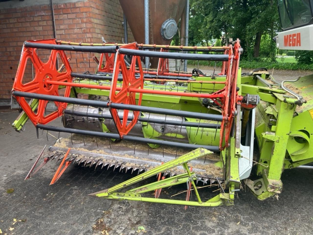 CLAAS Dominator 218 Mega - Комбајн: слика 5 CLAAS Dominator 218 Mega - Комбајн: слика 5