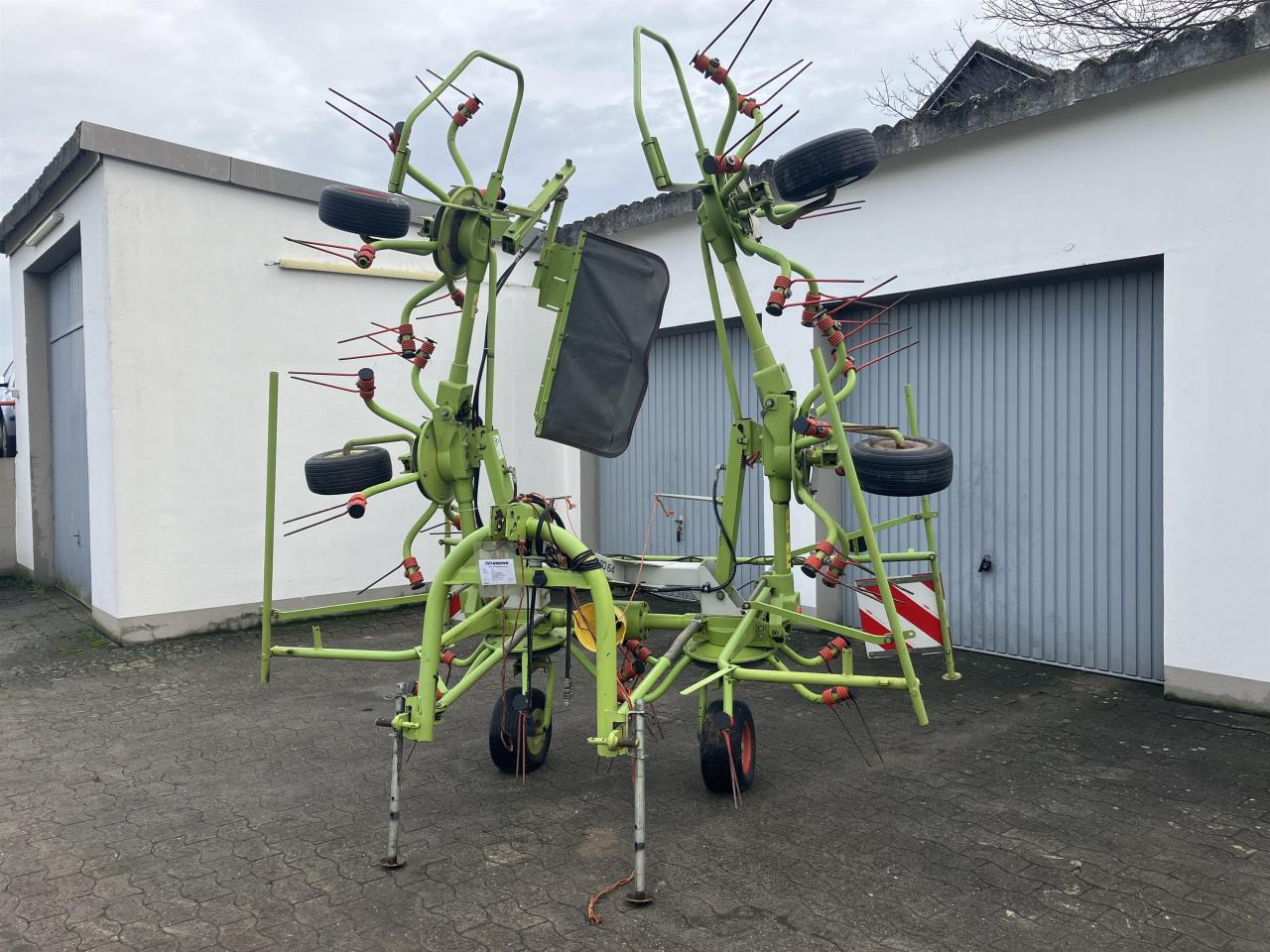 CLAAS Volto 64 - Превртувач и гребло: слика 1 CLAAS Volto 64 - Превртувач и гребло: слика 1
