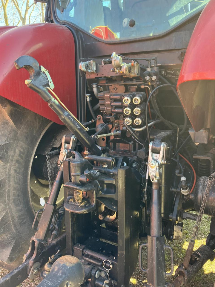Case-IH Maxxum 140 MC Profi - Трактор: слика 5 Case-IH Maxxum 140 MC Profi - Трактор: слика 5