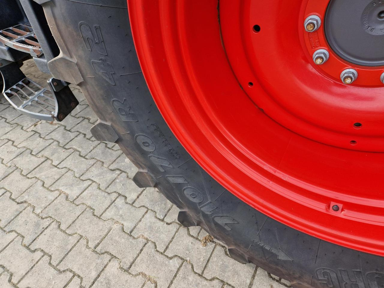 Fendt 826 Vario S4 Profi Plus - Трактор: слика 5 Fendt 826 Vario S4 Profi Plus - Трактор: слика 5