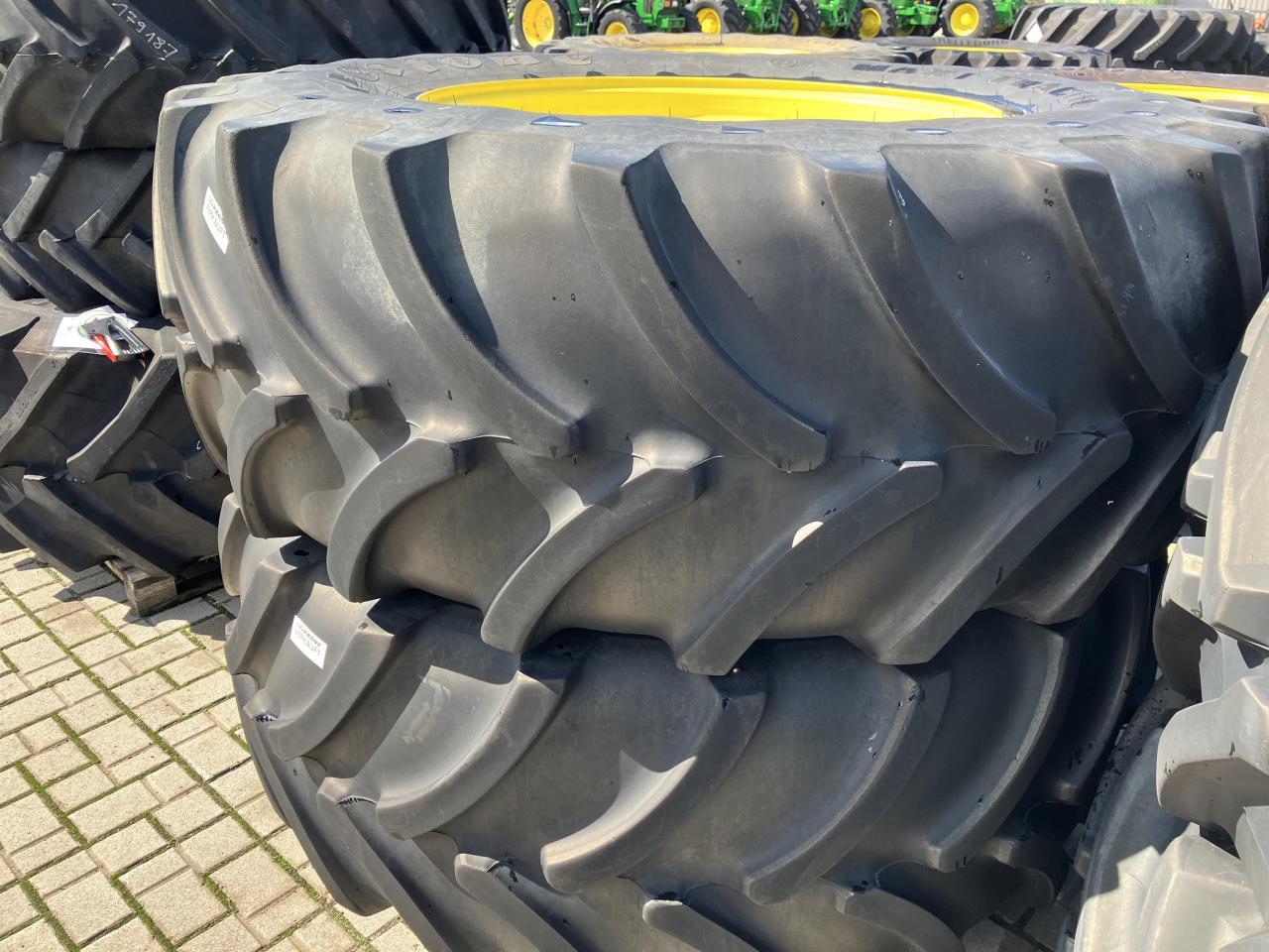 Firestone 710/70R42 - Гума за Земјоделска машина: слика 1 Firestone 710/70R42 - Гума за Земјоделска машина: слика 1