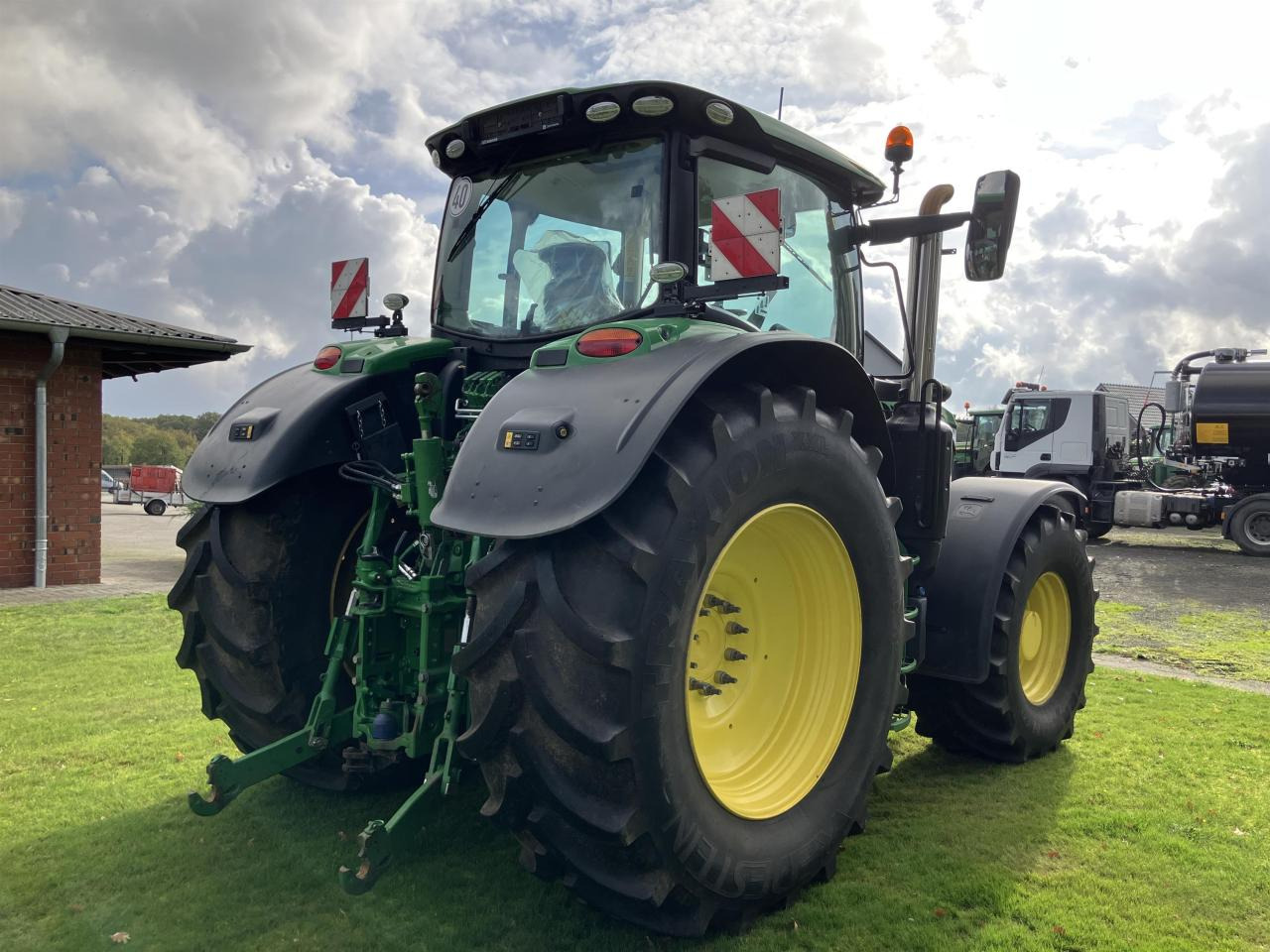 John Deere 6215R - Трактор: слика 5 John Deere 6215R - Трактор: слика 5