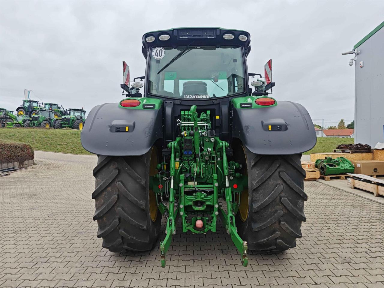 John Deere 6215R - Трактор: слика 4 John Deere 6215R - Трактор: слика 4