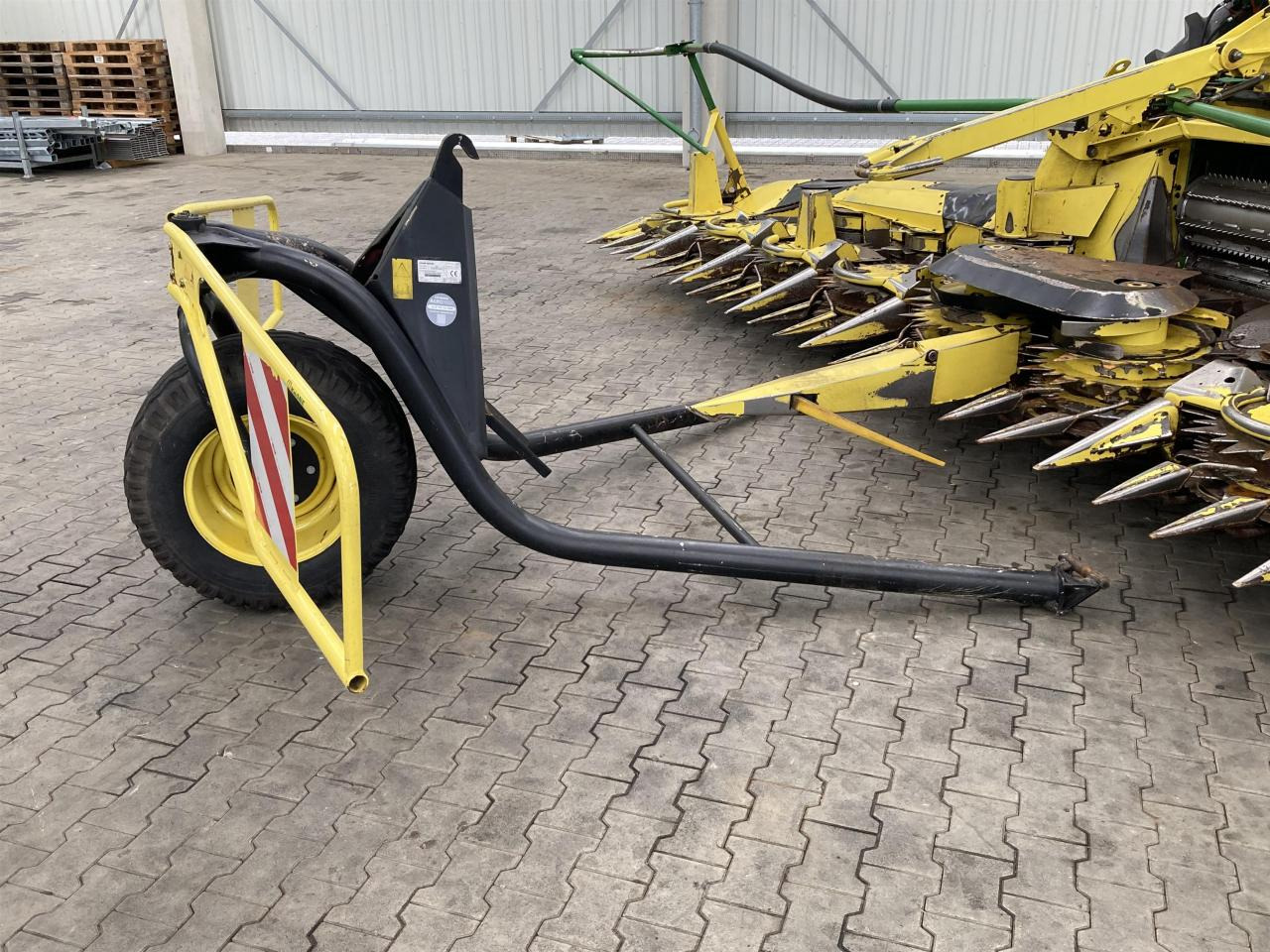 John Deere 7750i - Комбајн за сточна храна: слика 2 John Deere 7750i - Комбајн за сточна храна: слика 2