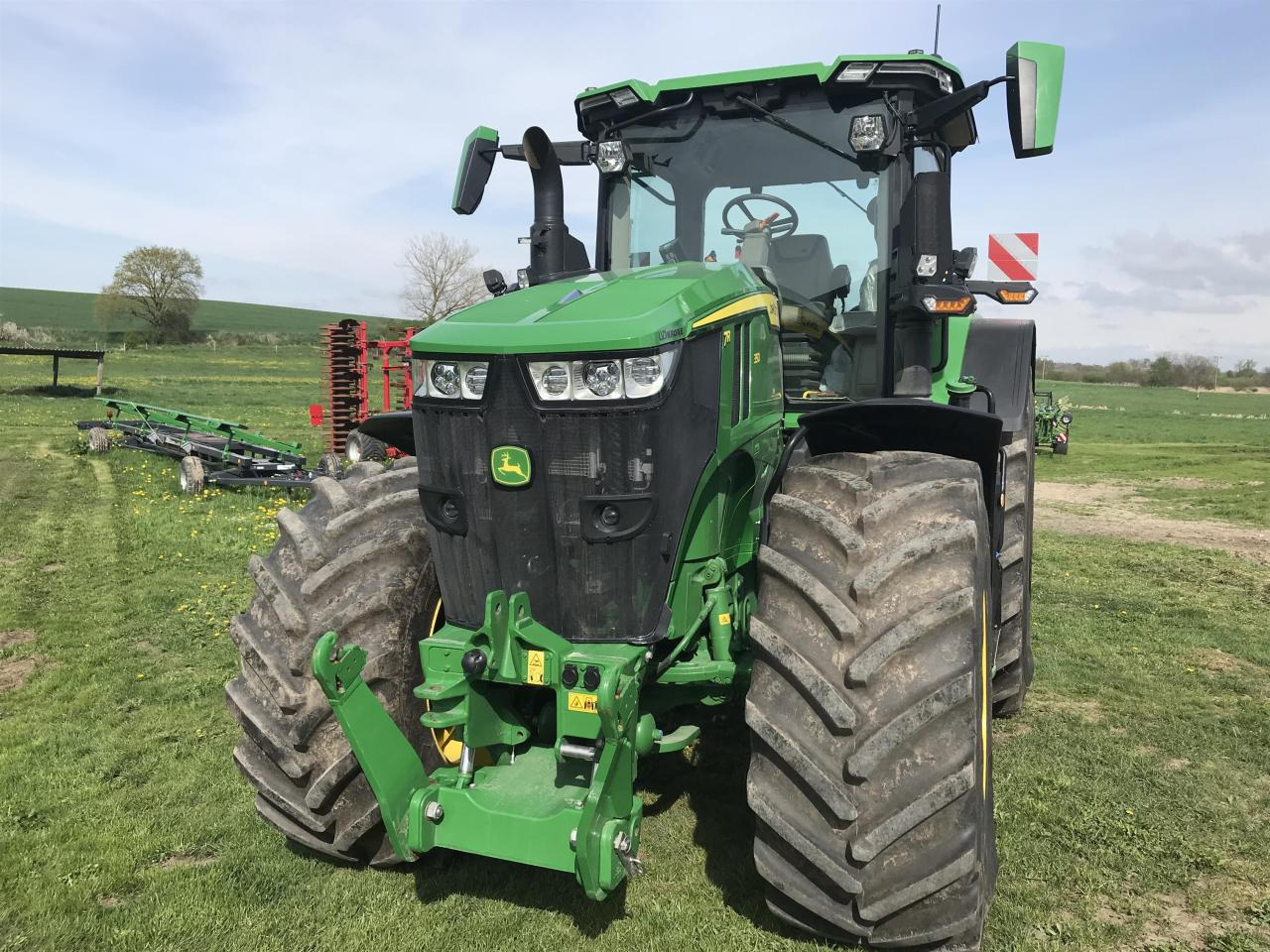 John Deere 7R 350 - Трактор: слика 3 John Deere 7R 350 - Трактор: слика 3