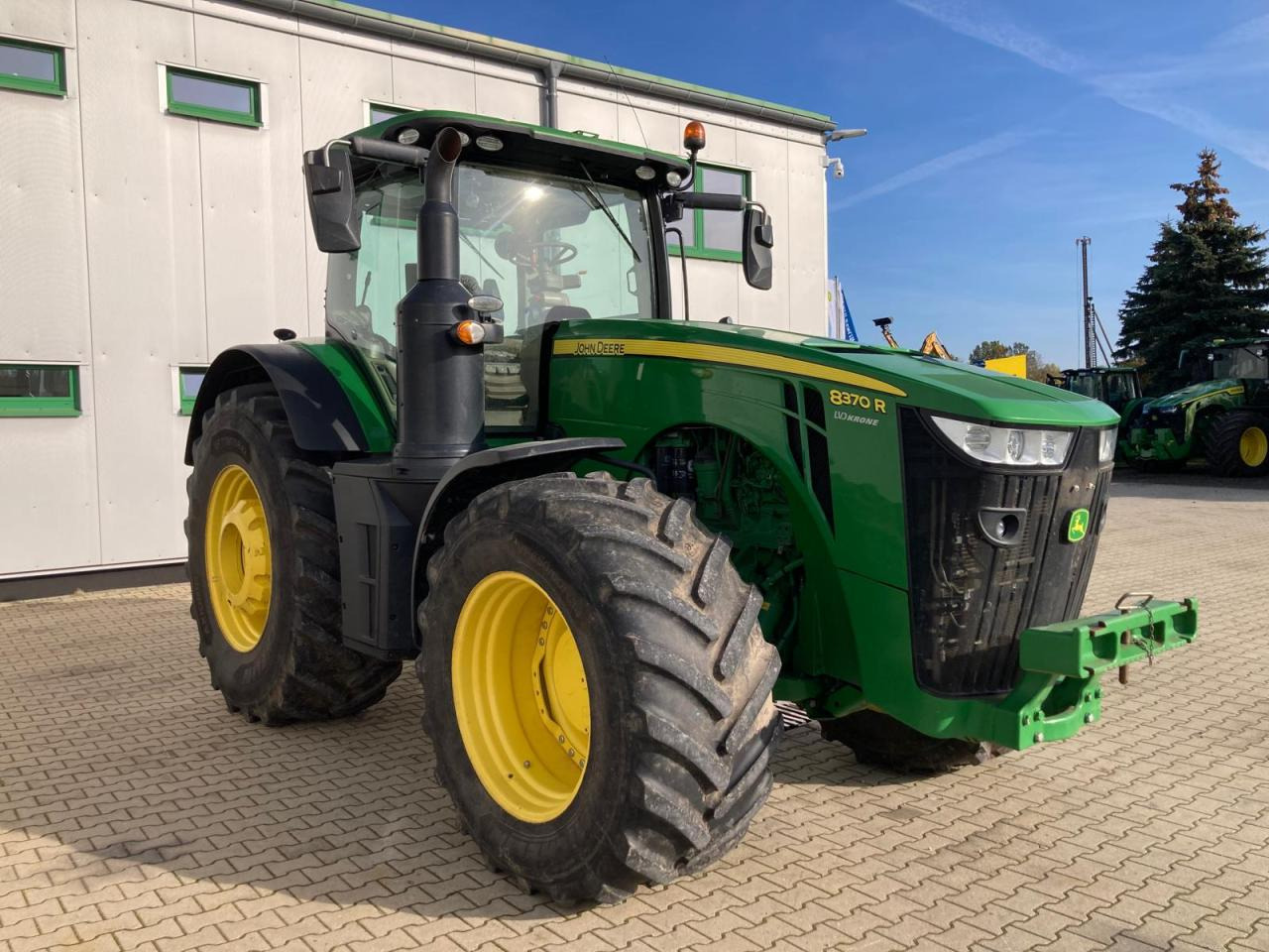 John Deere 8370R - Трактор: слика 3 John Deere 8370R - Трактор: слика 3