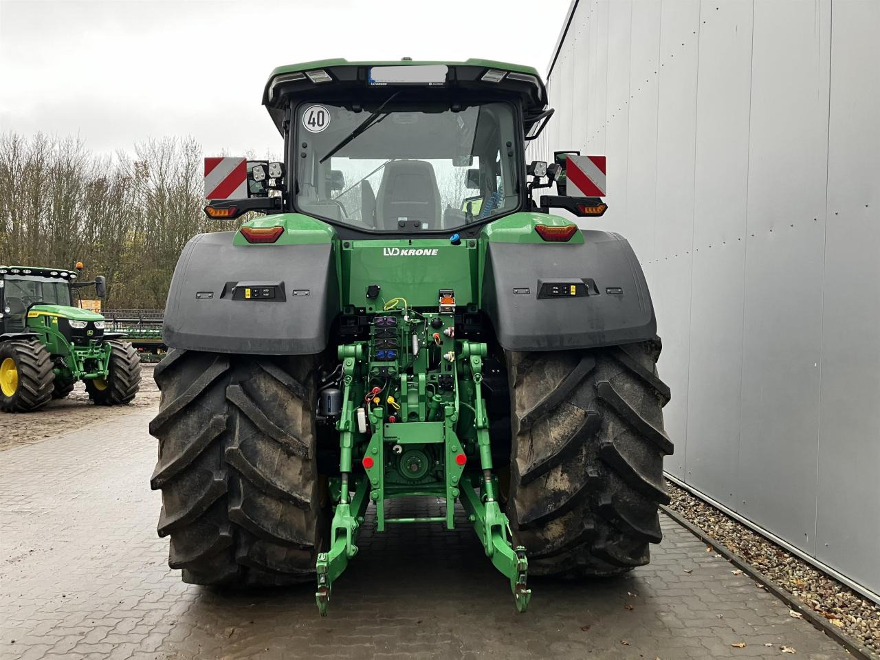 John Deere 8R 410 - Трактор: слика 5 John Deere 8R 410 - Трактор: слика 5