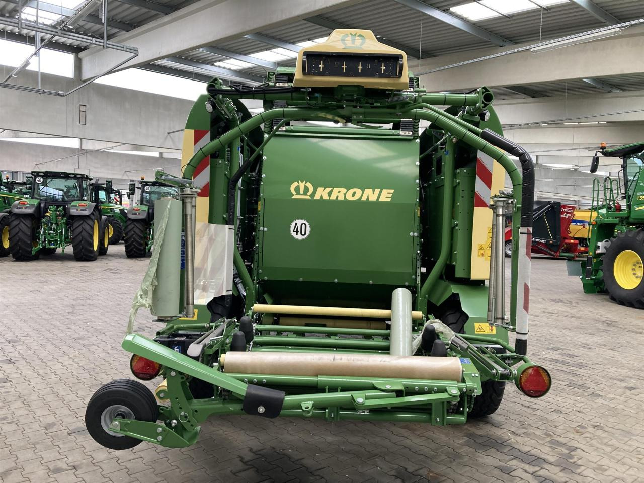 Krone CF 155 XC - Балирка за тркалезни бали: слика 4 Krone CF 155 XC - Балирка за тркалезни бали: слика 4
