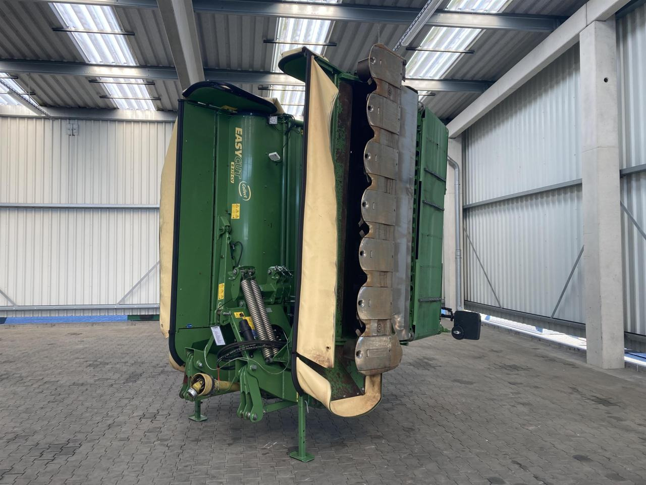 Krone EC B 870 CV Collect - Косилка: слика 1 Krone EC B 870 CV Collect - Косилка: слика 1