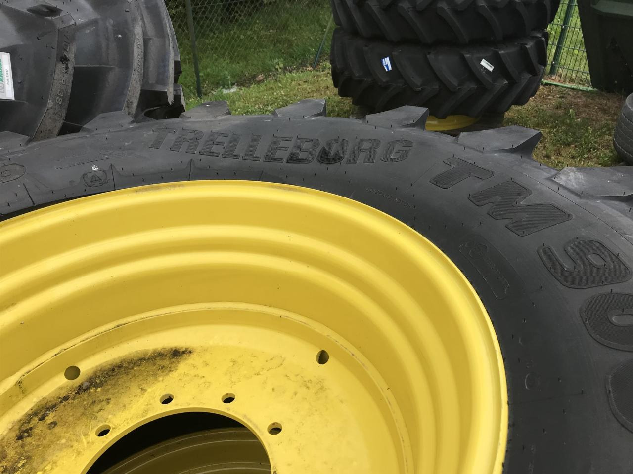 Trelleborg 600/70R30 - Гума за Земјоделска машина: слика 2 Trelleborg 600/70R30 - Гума за Земјоделска машина: слика 2