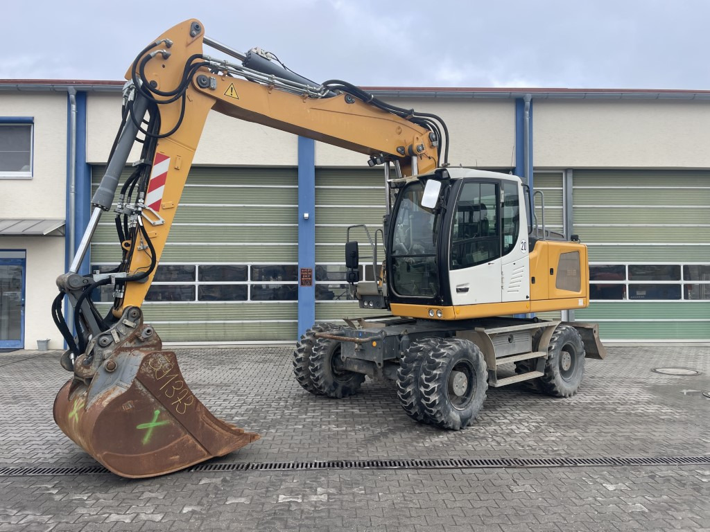 LIEBHERR A 918, Likufix SW 48 - Багер на тркала: слика 1 LIEBHERR A 918, Likufix SW 48 - Багер на тркала: слика 1