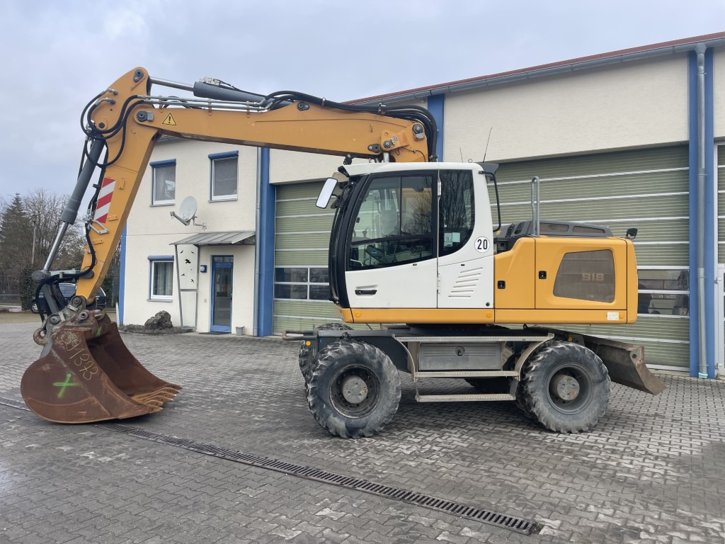 LIEBHERR A 918, Likufix SW 48 - Багер на тркала: слика 2 LIEBHERR A 918, Likufix SW 48 - Багер на тркала: слика 2