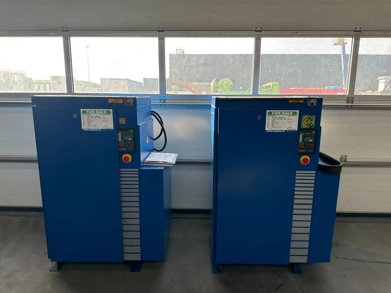 Компресор за воздух Compair MSK-G22 Elektrische Schroefcompressor 22 kW 3000 L / min 10 Bar: слика 11